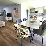 Ansa Beach Apartment - Cabopino, Marbella - Garden Level